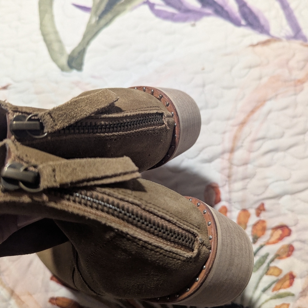 Crevo booties - Picture 4 of 6